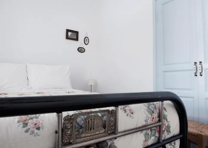 Feriehus Calderimi Traditional Fira (Santorini)